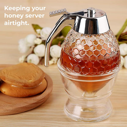 8 Oz Honey Syrup Dispenser No Drip - Coffee Syrup Dispenser with Stainless Steel Lid and Stand - No Mess Glass Honey Jar for Tea, Pancakes, Baking and Other Liquid Condiments - Easy to Refill